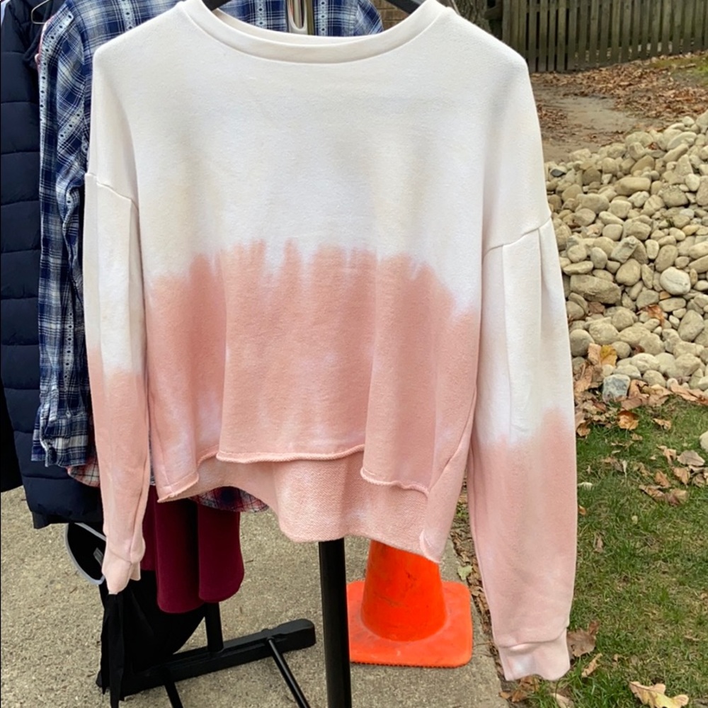 long sleeve crop top
